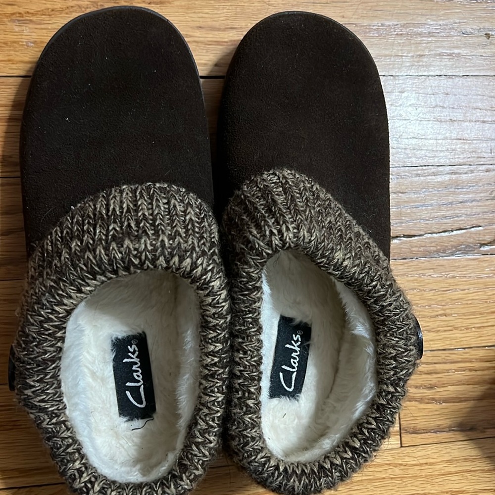 Clark’s clogs